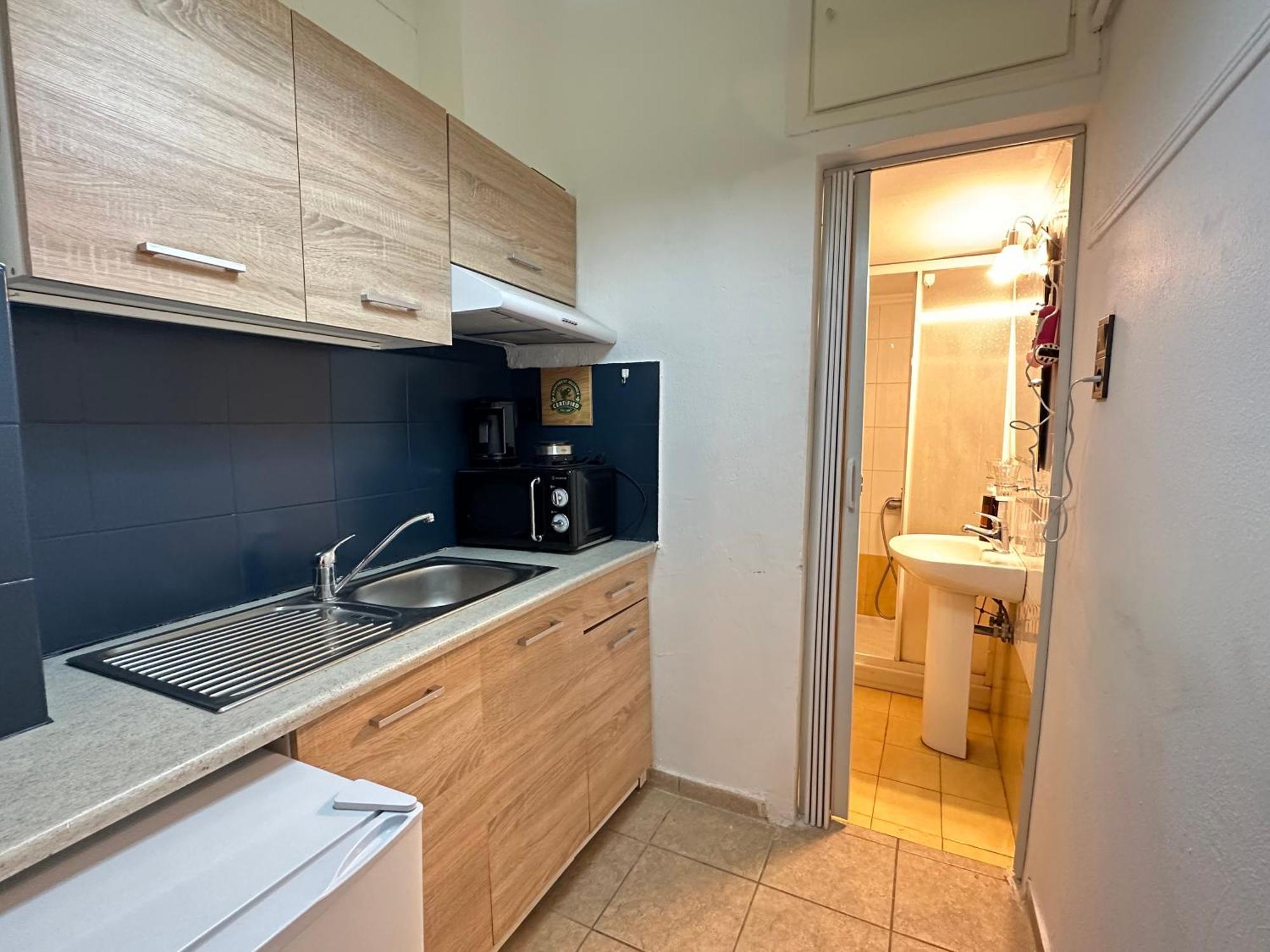 Aretousas Apartment Atene Esterno foto