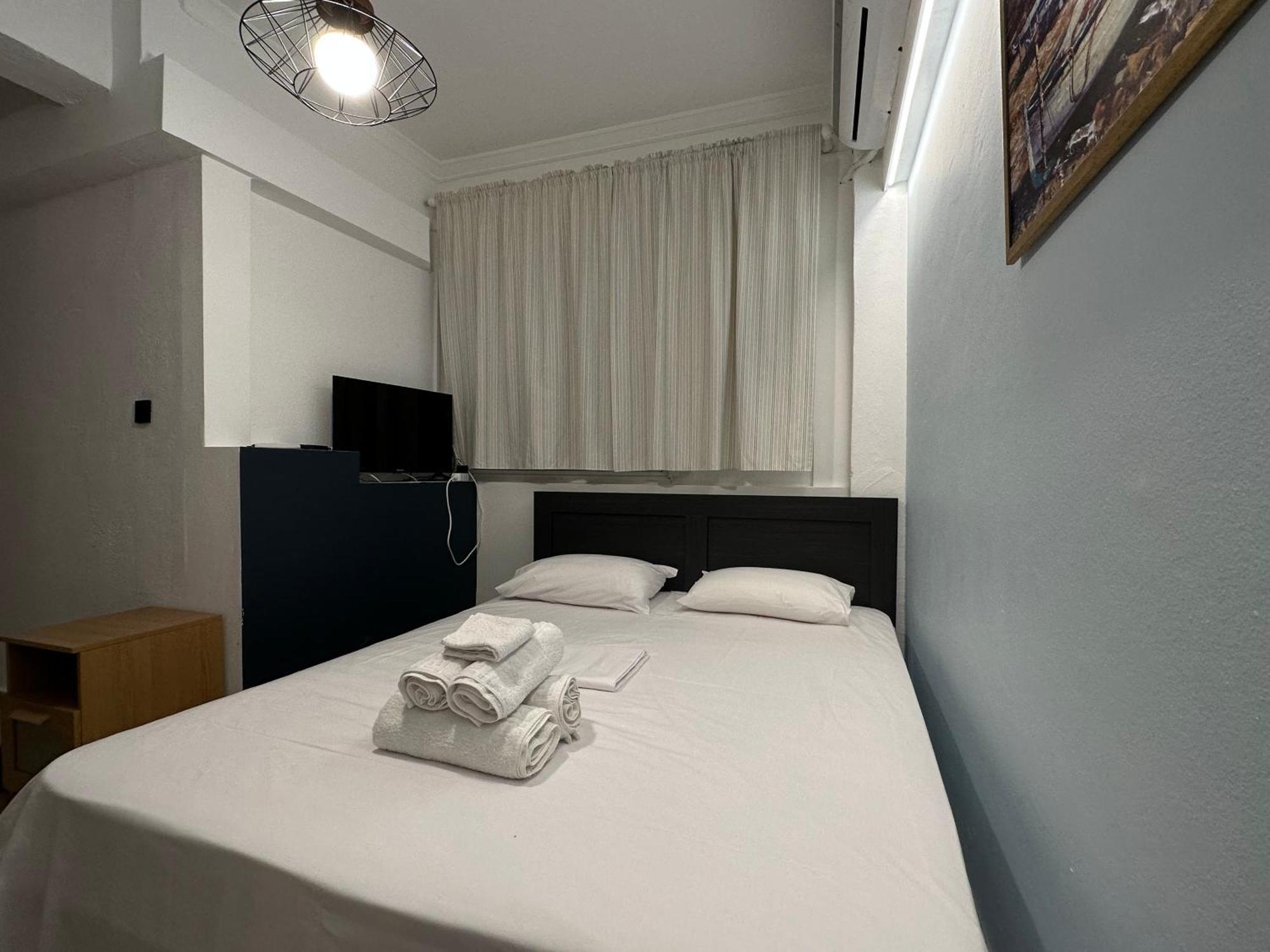 Aretousas Apartment Atene Esterno foto