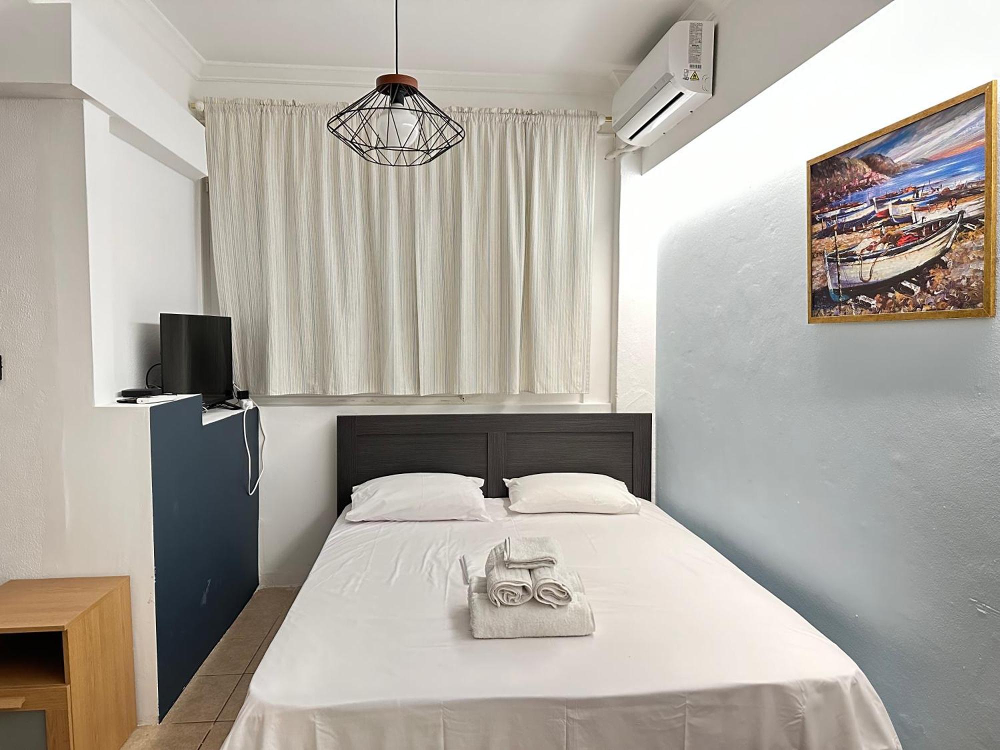 Aretousas Apartment Atene Esterno foto